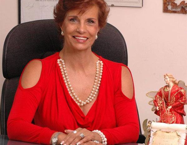 Frieda Holler completo