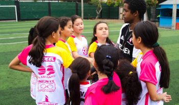 Academia de Fútbol Femenino Premier completo