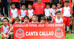 Escuela de Futbol Coyote Rivera