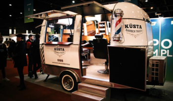 Kusta Barber Truck completo