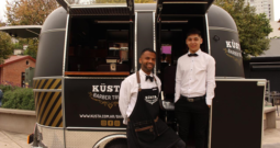 Kusta Barber Truck